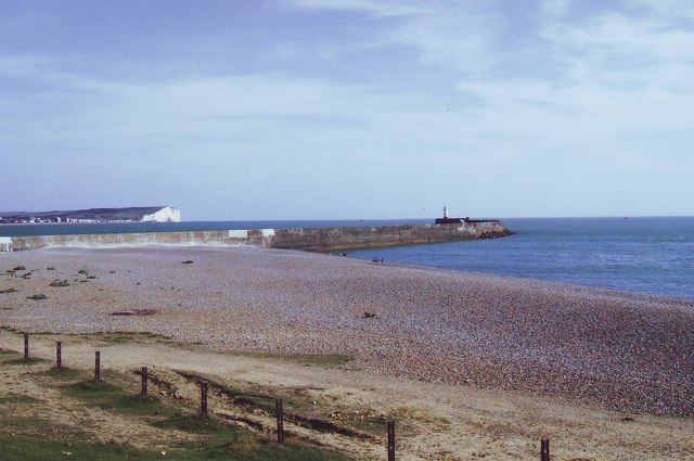 West Quay Beach (Newhaven) - East Sussex