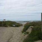 The entrance to Porth Tywyn-mawr beach