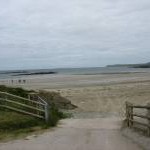 Entrance on to the Porth Tywyn-mawr beach from Tywyn-hir