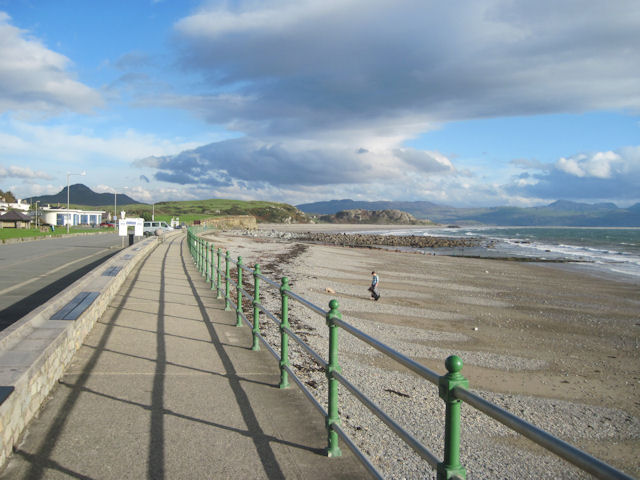 Criccieth Beach - Gwynedd