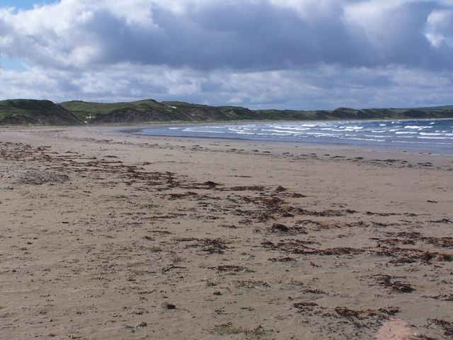 Empty beach at Dunnet Bay