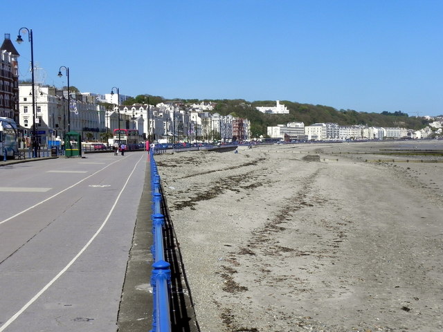 Broadway Beach (Douglas) - Isle of Man