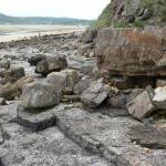 Rocky shoreline at Trwyn Dwlban