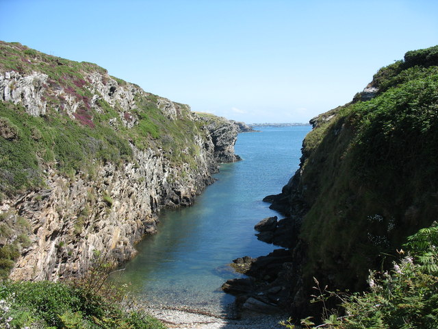 Porth Rhwydau Beach - Anglesey